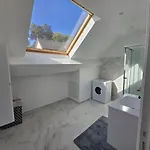 150m2 Avec Jardin 3000 M2 Apartment *