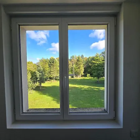 Appartement 150m2 Avec Jardin 3000 M2 Buzancy (Ardennes)